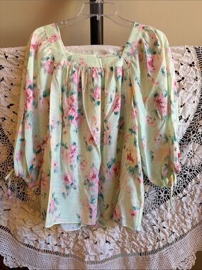 Lauren Conrad Floral Puff-Sleeve Square-Neck Top - Mint Pink size small NWT